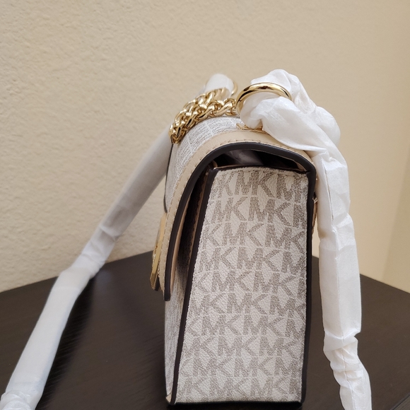 Michael kors Sonia Small Logo Shoulder Bag - Picture 9 of 11